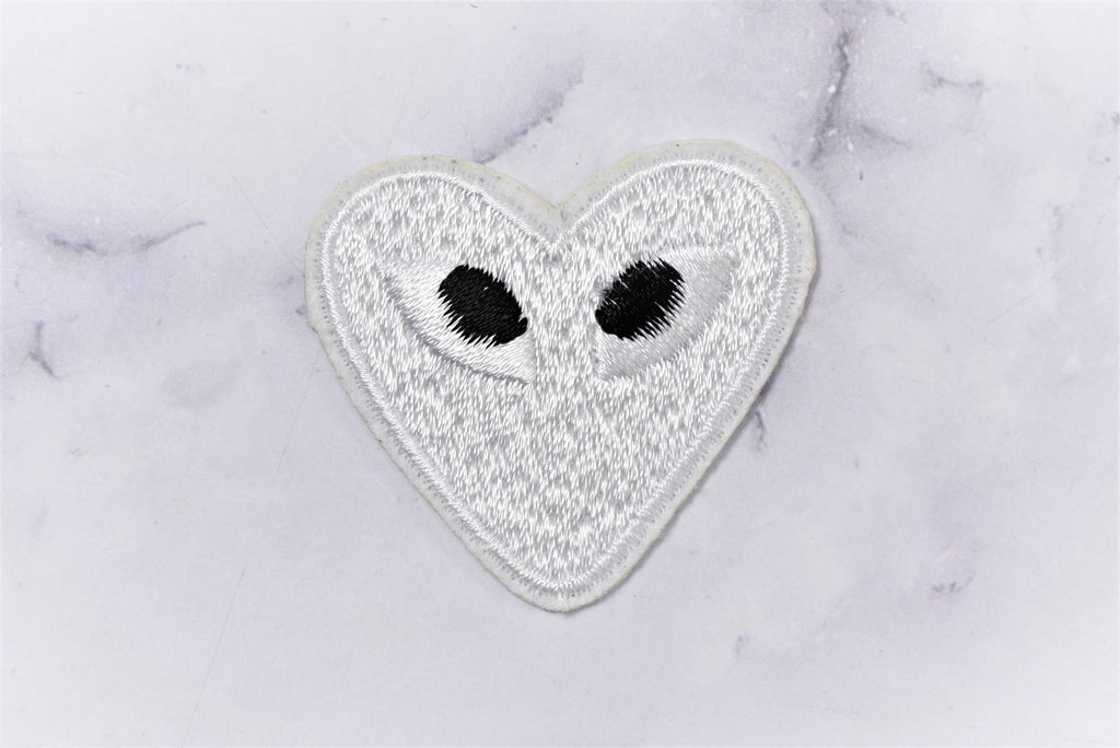20 Pieces Heart Patches Iron On Heart Appliques Adhesive